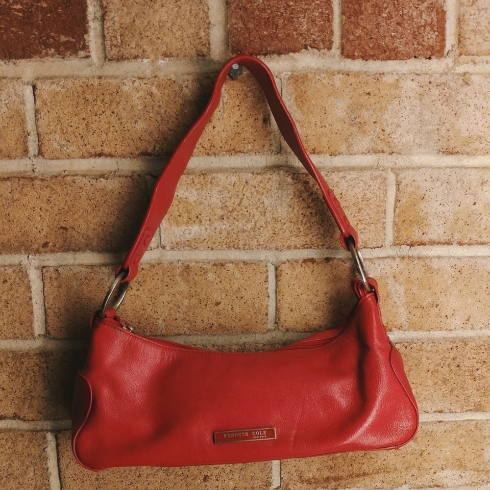 Kenneth Cole Red Leather Small Purse Like New